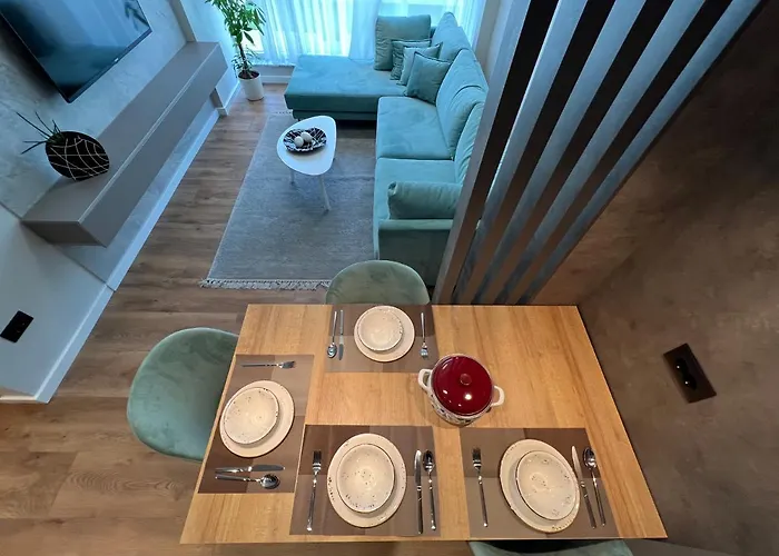 Appartement Aia & *
