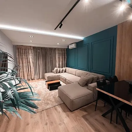Aia & Apartment *