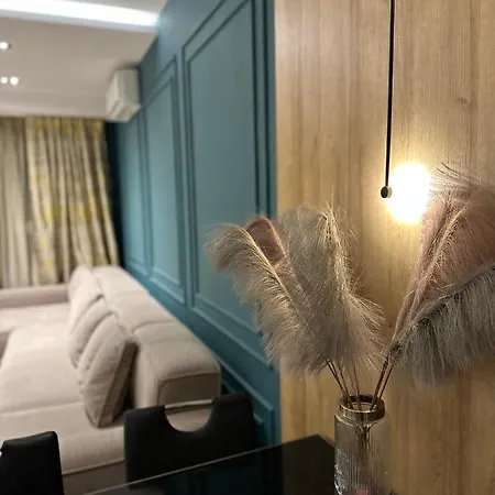 Aia & Apartment *
