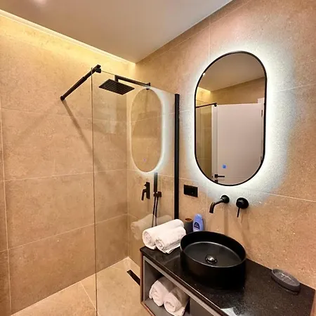 Aia & Apartment Tirana