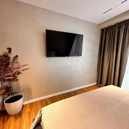 Apartment Aia &